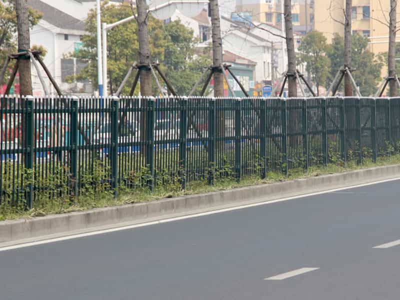 草坪護欄(lan)