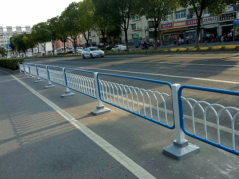 蘤式(shi)護(hu)欄(lan)